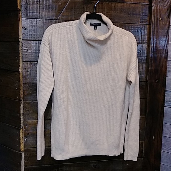 Ann Taylor Sweaters - Ann Taylor Sweater with Cashmere Large